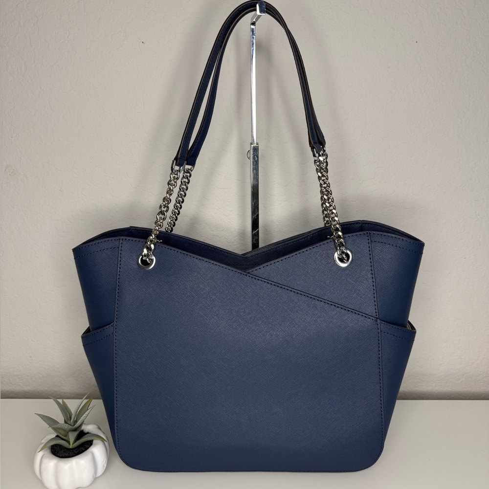 3pcs MICHAEL KORS Jet Set Travel Tote, Signature Wristlet / Wallet & Purse Hook - Picture 7 of 14